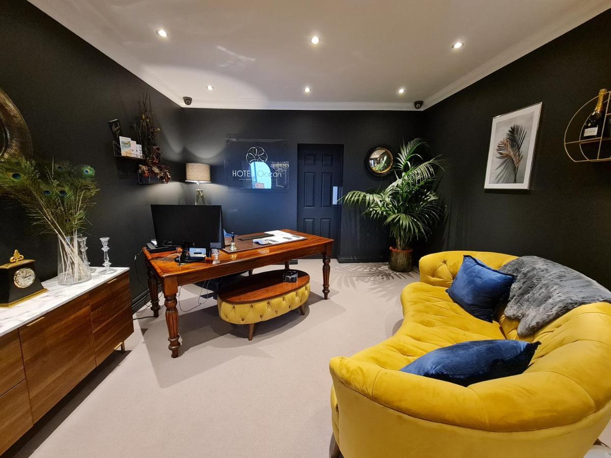 Hotel Ocean Great Yarmouth Bagian luar foto