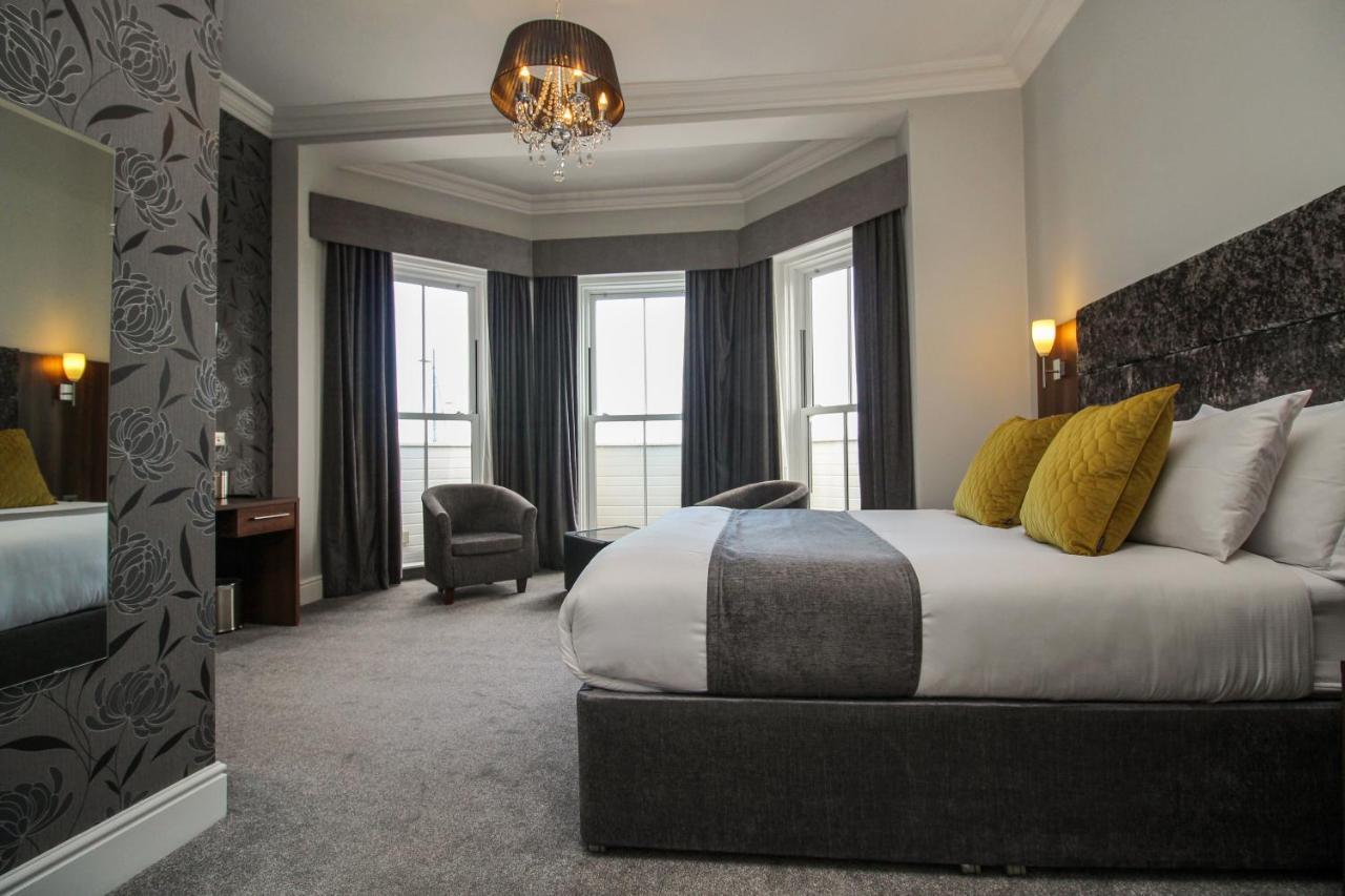 Hotel Ocean Great Yarmouth Bagian luar foto